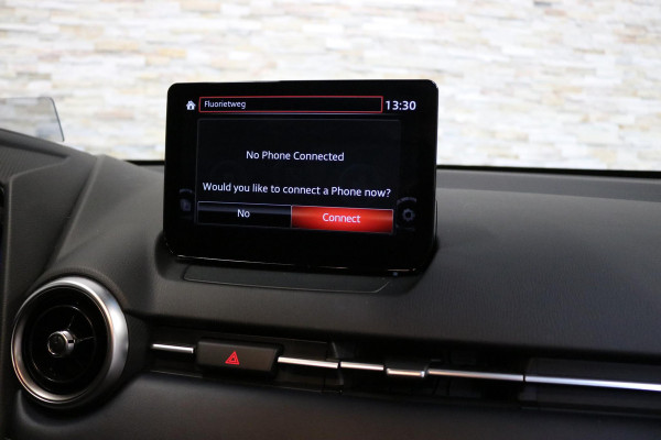 Mazda 2 1.5 Skyactiv-G Luxury | CARPLAY | NAVI | HEADUP | NAP | NL AUTO |