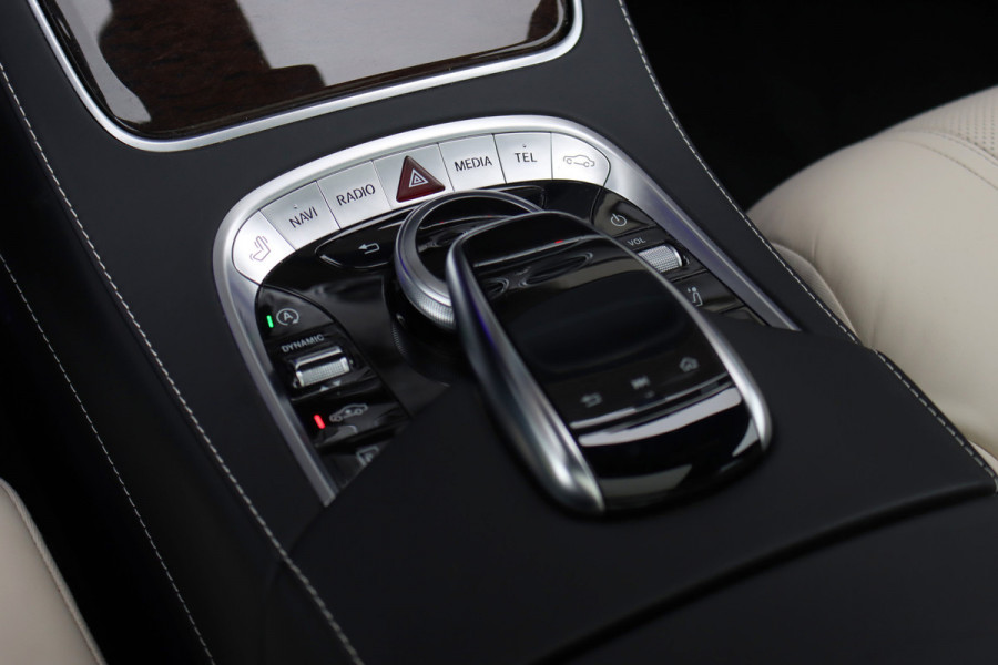 Mercedes-Benz S-Klasse 560 AMG Line Premium | V8 | Active Body Control | Distronic+ | HUD | Panoramadak | Burmester | Nachtzicht | Intelligent Light System | Soft-Close | Keyless Go | Camera | Nappa Leder |