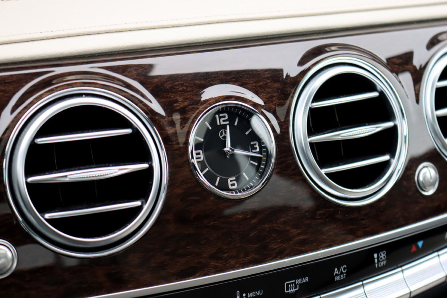 Mercedes-Benz S-Klasse 560 AMG Line Premium | V8 | Active Body Control | Distronic+ | HUD | Panoramadak | Burmester | Nachtzicht | Intelligent Light System | Soft-Close | Keyless Go | Camera | Nappa Leder |