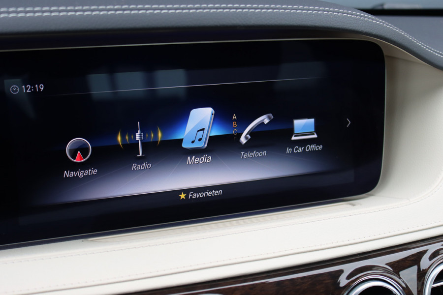Mercedes-Benz S-Klasse 560 AMG Line Premium | V8 | Active Body Control | Distronic+ | HUD | Panoramadak | Burmester | Nachtzicht | Intelligent Light System | Soft-Close | Keyless Go | Camera | Nappa Leder |