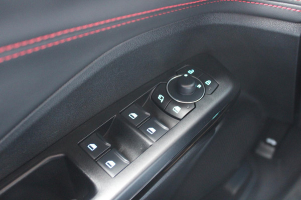 Ford Puma 1.0 EcoBoost Hybrid ST-Line X 155pk | Panorama Dak | Driver Assistance Pack | Winterpack | Trekhaak afneembaar | All Weather banden | Reservewiel