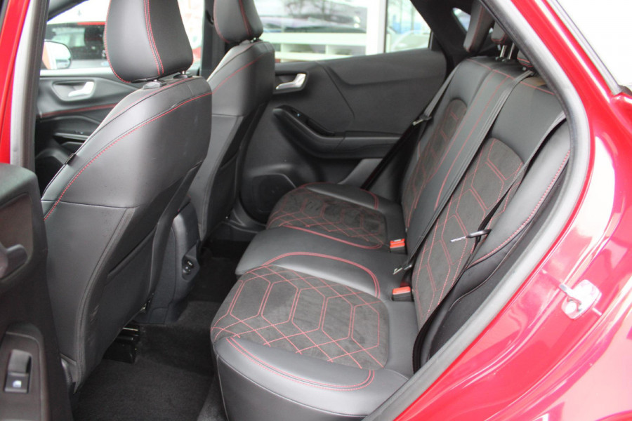 Ford Puma 1.0 EcoBoost Hybrid ST-Line X 155pk | Panorama Dak | Driver Assistance Pack | Winterpack | Trekhaak afneembaar | All Weather banden | Reservewiel