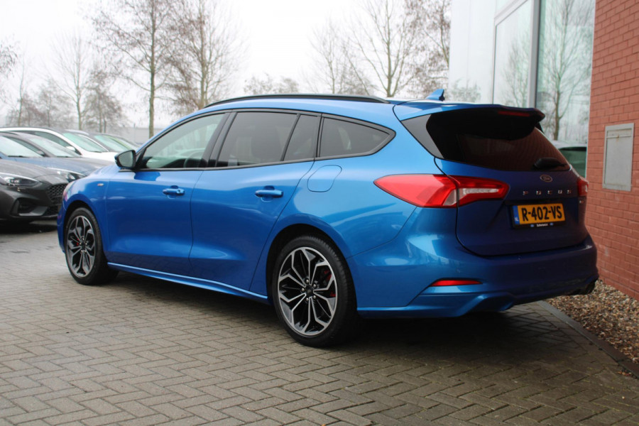 Ford FOCUS Wagon 1.0 EcoBoost Hybrid ST Line X Business 155pk! | Winter Pack | 18 inch lichtmetalen velgen