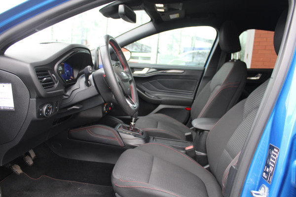Ford FOCUS Wagon 1.0 EcoBoost Hybrid ST Line X Business 155pk! | Winter Pack | 18 inch lichtmetalen velgen