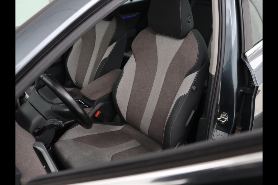 Škoda ENYAQ iV 60 | 68.900km NAP | Sfeerverlichting | Carplay | Half leder | Navigatie | Full LED | Chroom Pack | Climate control | Parkeerhulp | Cruise control