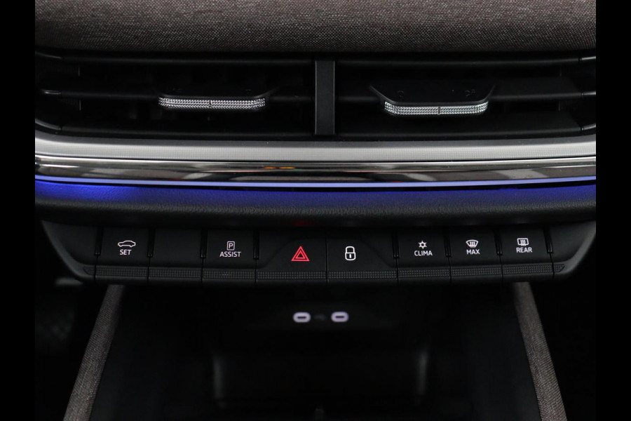 Škoda ENYAQ iV 60 | 68.900km NAP | Sfeerverlichting | Carplay | Half leder | Navigatie | Full LED | Chroom Pack | Climate control | Parkeerhulp | Cruise control