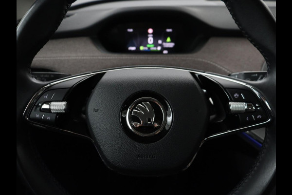 Škoda ENYAQ iV 60 | 68.900km NAP | Sfeerverlichting | Carplay | Half leder | Navigatie | Full LED | Chroom Pack | Climate control | Parkeerhulp | Cruise control
