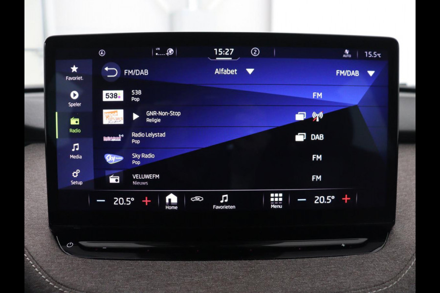 Škoda ENYAQ iV 60 | 68.900km NAP | Sfeerverlichting | Carplay | Half leder | Navigatie | Full LED | Chroom Pack | Climate control | Parkeerhulp | Cruise control