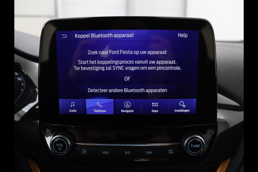 Ford Fiesta 1.0 EcoBoost Active | Automaat | Adaptive cruise | Trekhaak | B&O Sound | Climate control | Carplay | Navigatie | Parkeerhulp | Bluetooth | 68.200km NAP