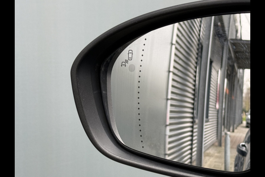 Renault Talisman Estate BWJ 2018 | 1.5DCI 111PK Intens AUTOMAAT | LEER | STOEL VERW&VENTILATIE | LED | CLIMA | NAVI | CAMERA | PDC | STUUR VERW |