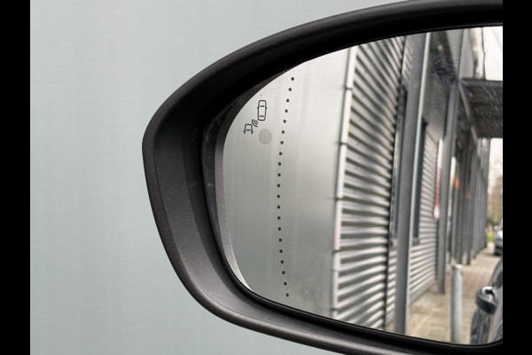 Renault Talisman Estate BWJ 2018 | 1.5DCI 111PK Intens AUTOMAAT | LEER | STOEL VERW&VENTILATIE | LED | CLIMA | NAVI | CAMERA | PDC | STUUR VERW |