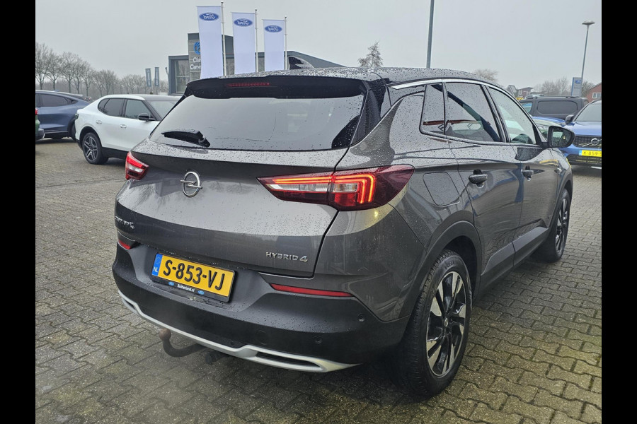 Opel Grandland X 1.6 Turbo Hybrid4 Ultimate Plug in hybrid | Stoelverwarming | Elektrisch bedienbare achterklep | Achteruitrijcamera | Half leder | LED verlichting | Trekhaak | PDC v+a