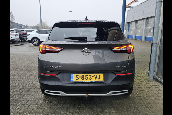 Opel Grandland X 1.6 Turbo Hybrid4 Ultimate Plug in hybrid | Stoelverwarming | Elektrisch bedienbare achterklep | Achteruitrijcamera | Half leder | LED verlichting | Trekhaak | PDC v+a