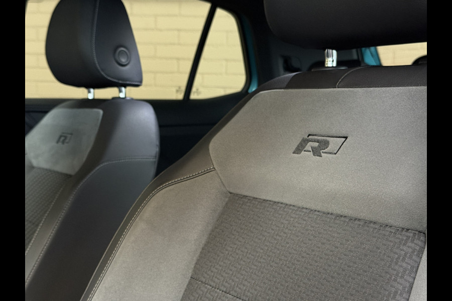 Volkswagen T-Cross 1.0 TSI AUT R-Line | VERKOCHT! Navi | Led | ACC | Dode hoek | 18" | Beats | PDC V+A | Carplay |