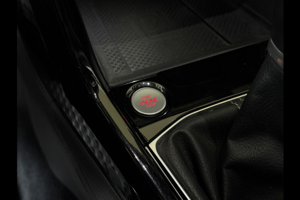 Volkswagen T-Cross 1.0 TSI AUT R-Line | VERKOCHT! Navi | Led | ACC | Dode hoek | 18" | Beats | PDC V+A | Carplay |