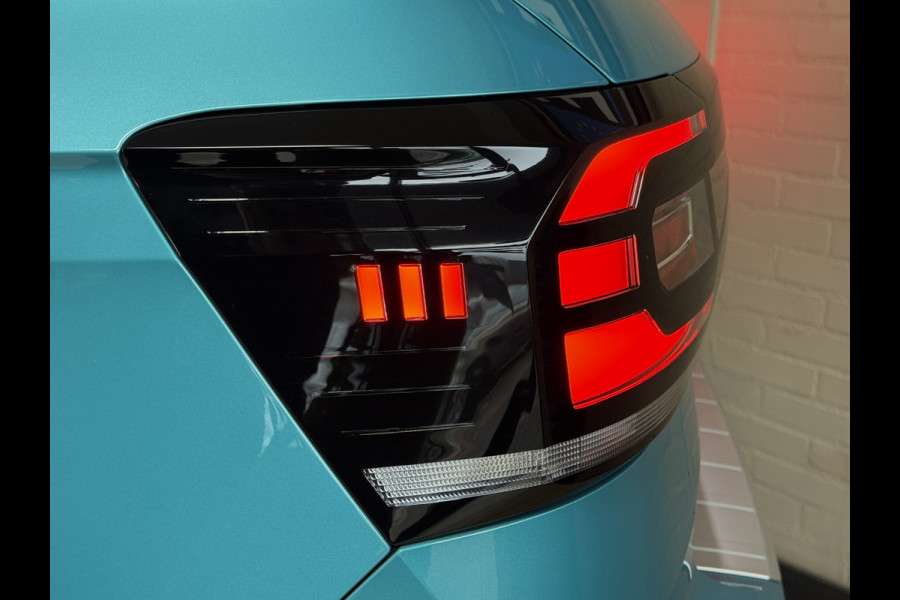 Volkswagen T-Cross 1.0 TSI AUT R-Line | VERKOCHT! Navi | Led | ACC | Dode hoek | 18" | Beats | PDC V+A | Carplay |