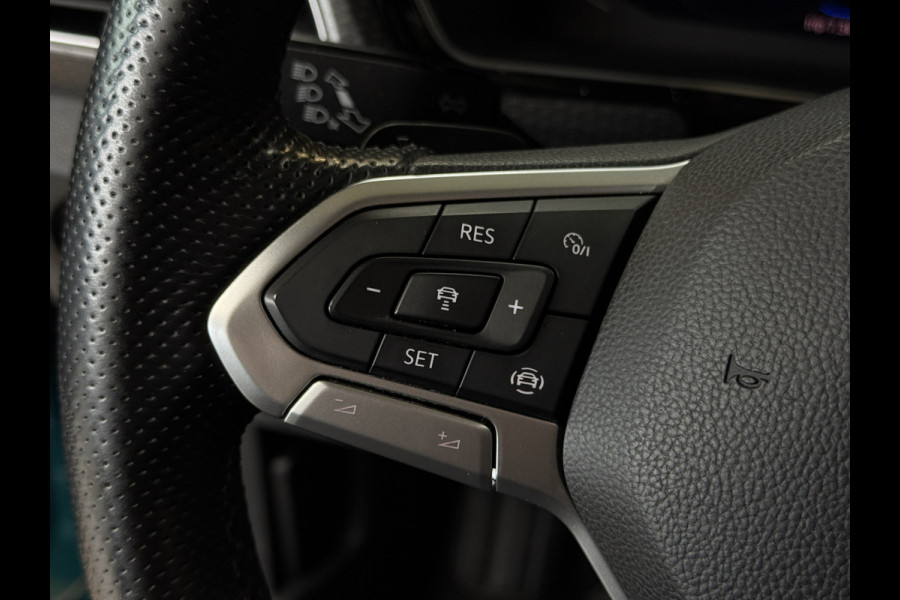 Volkswagen T-Cross 1.0 TSI AUT R-Line | VERKOCHT! Navi | Led | ACC | Dode hoek | 18" | Beats | PDC V+A | Carplay |