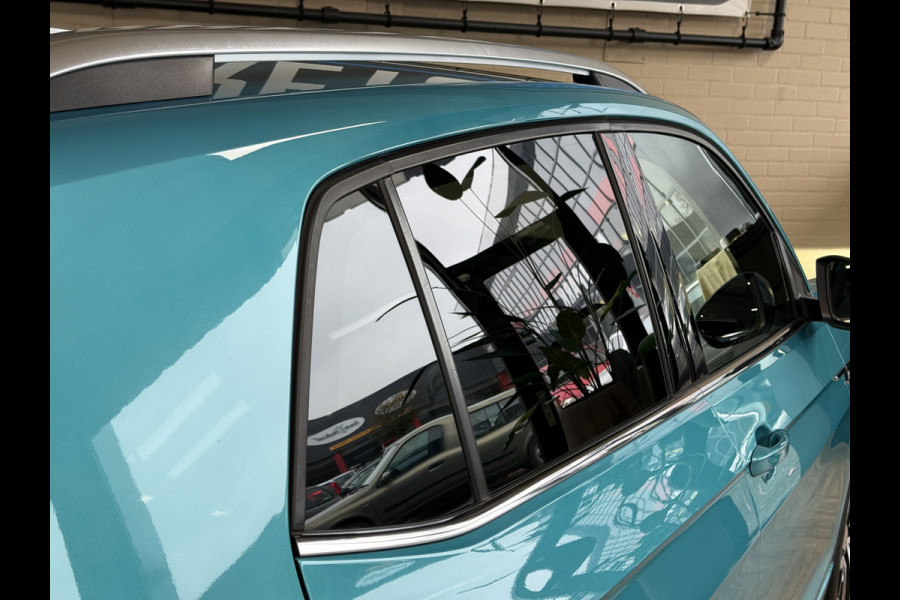 Volkswagen T-Cross 1.0 TSI AUT R-Line | VERKOCHT! Navi | Led | ACC | Dode hoek | 18" | Beats | PDC V+A | Carplay |