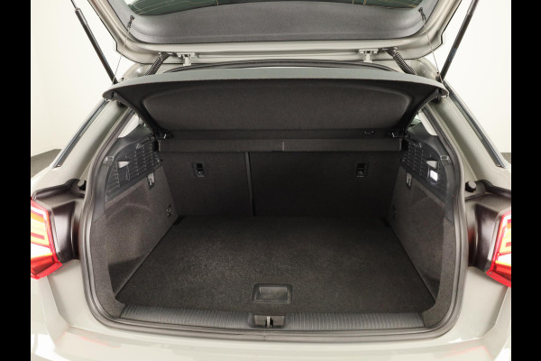 Audi Q2 35 TFSI epic 150 pk S-tronic | Navigatie | Parkeersensoren achter | Autom. airco | LED koplampen |