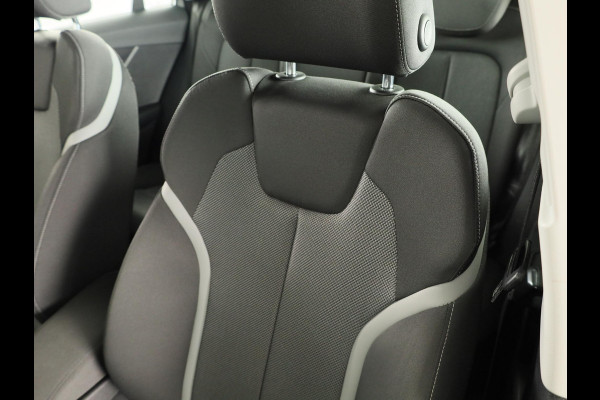 Audi Q2 35 TFSI epic 150 pk S-tronic | Navigatie | Parkeersensoren achter | Autom. airco | LED koplampen |