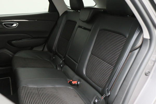 Renault Talisman Estate 1.6 TCe Intens Automaat Camera, Apple Carplay, LED, Dodehoeksensor, Climate, 18"