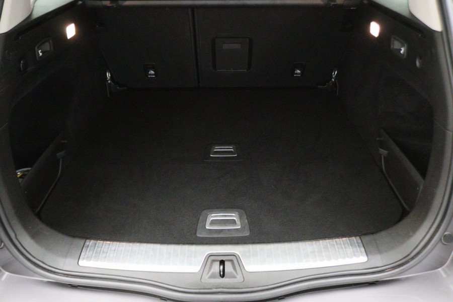 Renault Talisman Estate 1.6 TCe Intens Automaat Camera, Apple Carplay, LED, Dodehoeksensor, Climate, 18"