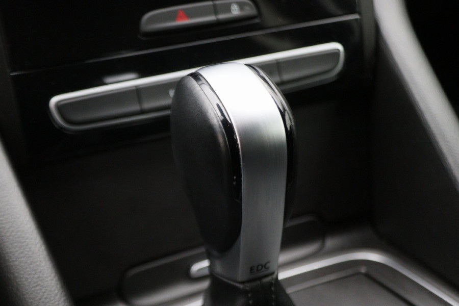 Renault Talisman Estate 1.6 TCe Intens Automaat Camera, Apple Carplay, LED, Dodehoeksensor, Climate, 18"