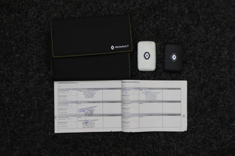 Renault Talisman Estate 1.6 TCe Intens Automaat Camera, Apple Carplay, LED, Dodehoeksensor, Climate, 18"