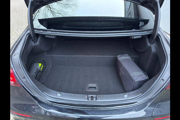 Mercedes-Benz E-Klasse 300 e AMG Line Facelift l Panoramadak l Virtual l Burmeister l Ambient l ACC l VDOH l