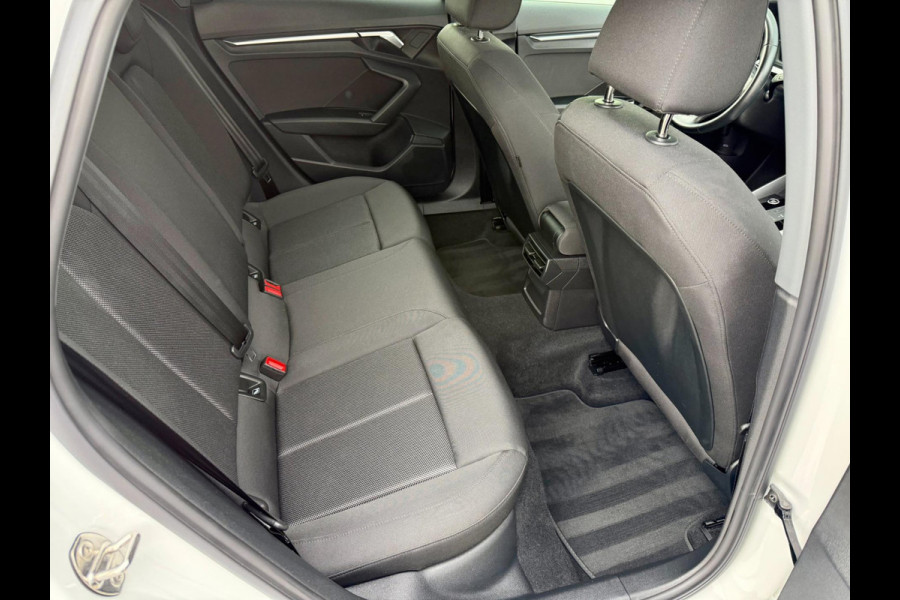 Audi A3 Limousine 30 TFSI Pro Line, NAP, CarPlay, LED, Virtual Cockpit