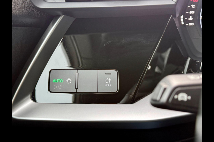 Audi A3 Limousine 30 TFSI Pro Line, NAP, CarPlay, LED, Virtual Cockpit