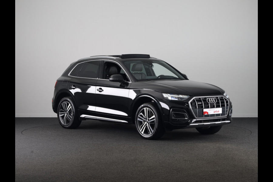 Audi Q5 50 TFSI e Advanced edition 299 pk S-tronic | Navigatie | Panoramadak | Parkeersensoren (Park assist) | Rondomzicht camera | Lederenbekleding | Stoelverwarming |