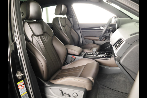 Audi Q5 50 TFSI e Advanced edition 299 pk S-tronic | Navigatie | Panoramadak | Parkeersensoren (Park assist) | Rondomzicht camera | Lederenbekleding | Stoelverwarming |