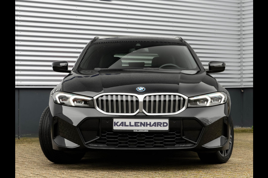 BMW 3 Serie Touring 330e M-Sport - Long Range - Trekhaak - Getint Glas - Comfort Access