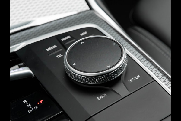 BMW 3 Serie Touring 330e M-Sport - Long Range - Trekhaak - Getint Glas - Comfort Access