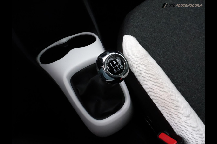 Citroën C1 1.0 VTi Millenium Sport (APPLE CARPLAY,CRUISE CONTROL,SPORTSTOELEN,DAB,ELEKTRISCHE RAMEN,START-STOP,TOPCONDITIE)