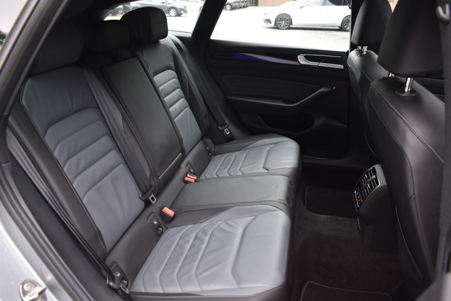 Volkswagen Arteon Shooting Brake eHYBRID 218PK DSG ELEGANCE BUSINESS+ LEDER/VIRTUAL/PANORAMADAK
