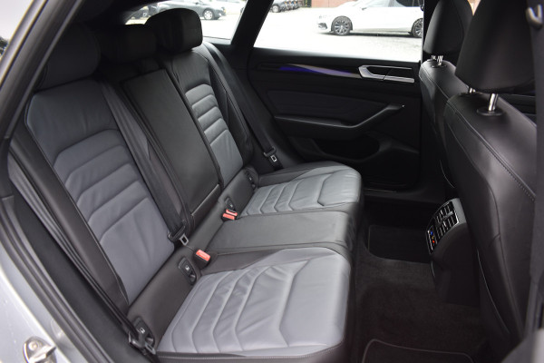 Volkswagen Arteon Shooting Brake eHYBRID 218PK DSG ELEGANCE BUSINESS+ LEDER/VIRTUAL/PANORAMADAK