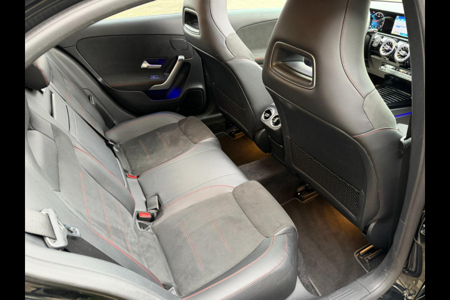 Mercedes-Benz A-Klasse 180 AMG Line