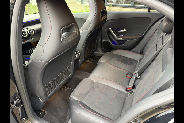 Mercedes-Benz A-Klasse 180 AMG Line