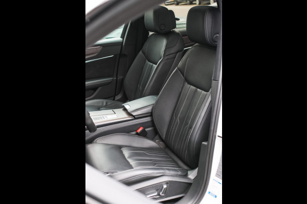 Audi A6 AVANT 55 TFSI Quattro S-Line *Pano*B&O Advanced*Achteras besturing*Soft-Close*