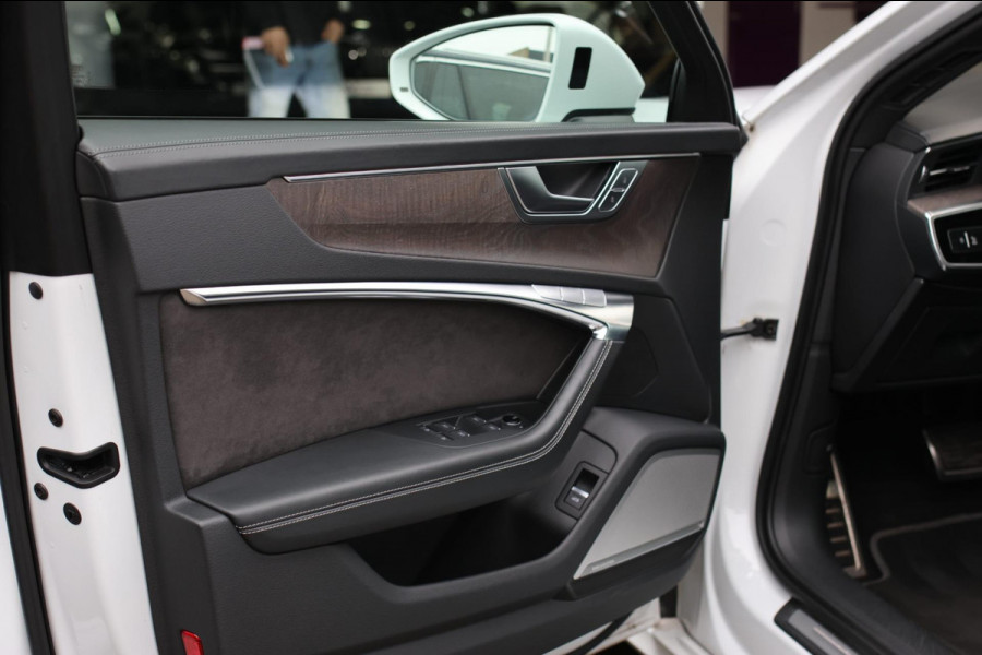 Audi A6 AVANT 55 TFSI Quattro S-Line *Pano*B&O Advanced*Achteras besturing*Soft-Close*