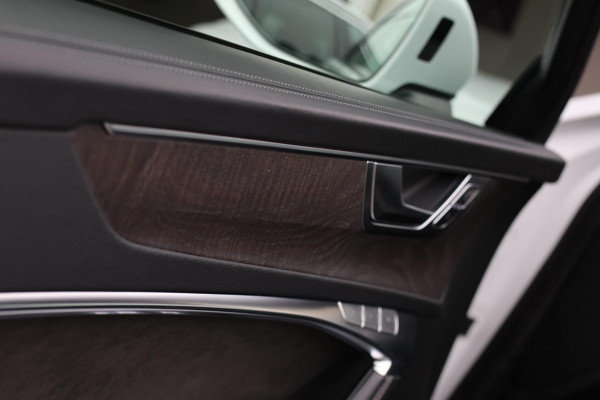 Audi A6 AVANT 55 TFSI Quattro S-Line *Pano*B&O Advanced*Achteras besturing*Soft-Close*