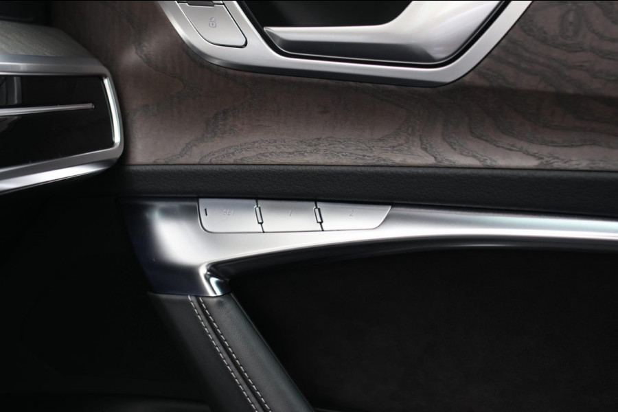 Audi A6 AVANT 55 TFSI Quattro S-Line *Pano*B&O Advanced*Achteras besturing*Soft-Close*