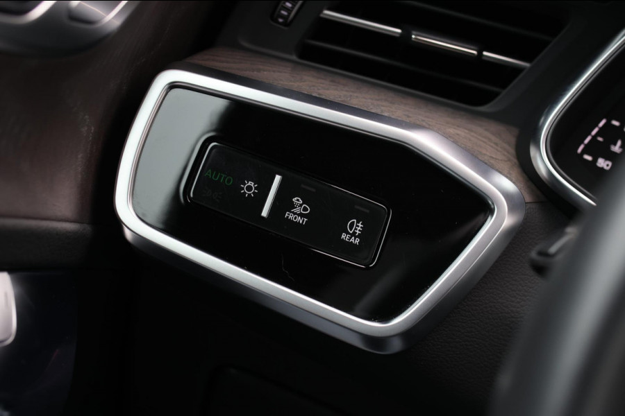 Audi A6 AVANT 55 TFSI Quattro S-Line *Pano*B&O Advanced*Achteras besturing*Soft-Close*