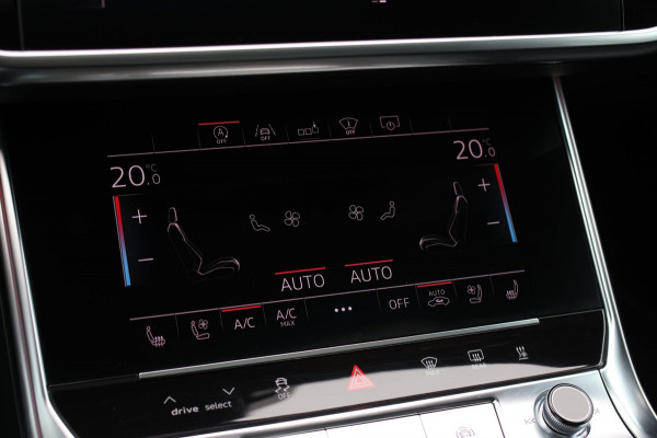 Audi A6 AVANT 55 TFSI Quattro S-Line *Pano*B&O Advanced*Achteras besturing*Soft-Close*