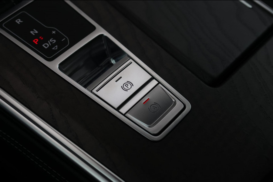 Audi A6 AVANT 55 TFSI Quattro S-Line *Pano*B&O Advanced*Achteras besturing*Soft-Close*
