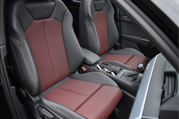 Audi Q3 Sportback 45 TFSI e S-Line 245 Pk Pano Sonos 360 Leder Matrix Trekhaak Keyless ACC 20 Inch