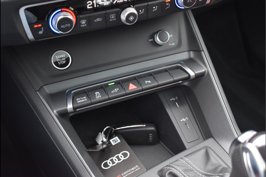 Audi Q3 Sportback 45 TFSI e S-Line 245 Pk Pano Sonos 360 Leder Matrix Trekhaak Keyless ACC 20 Inch