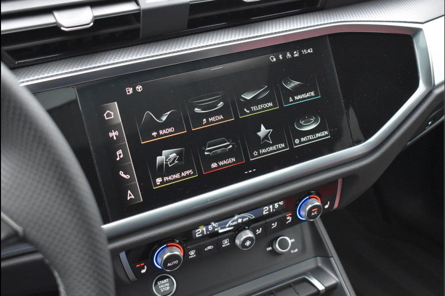 Audi Q3 Sportback 45 TFSI e S-Line 245 Pk Pano Sonos 360 Leder Matrix Trekhaak Keyless ACC 20 Inch